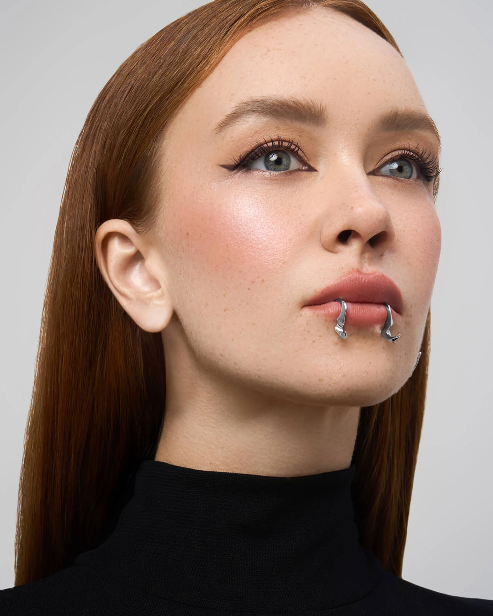 Delirium Lip Cuff - Image 5