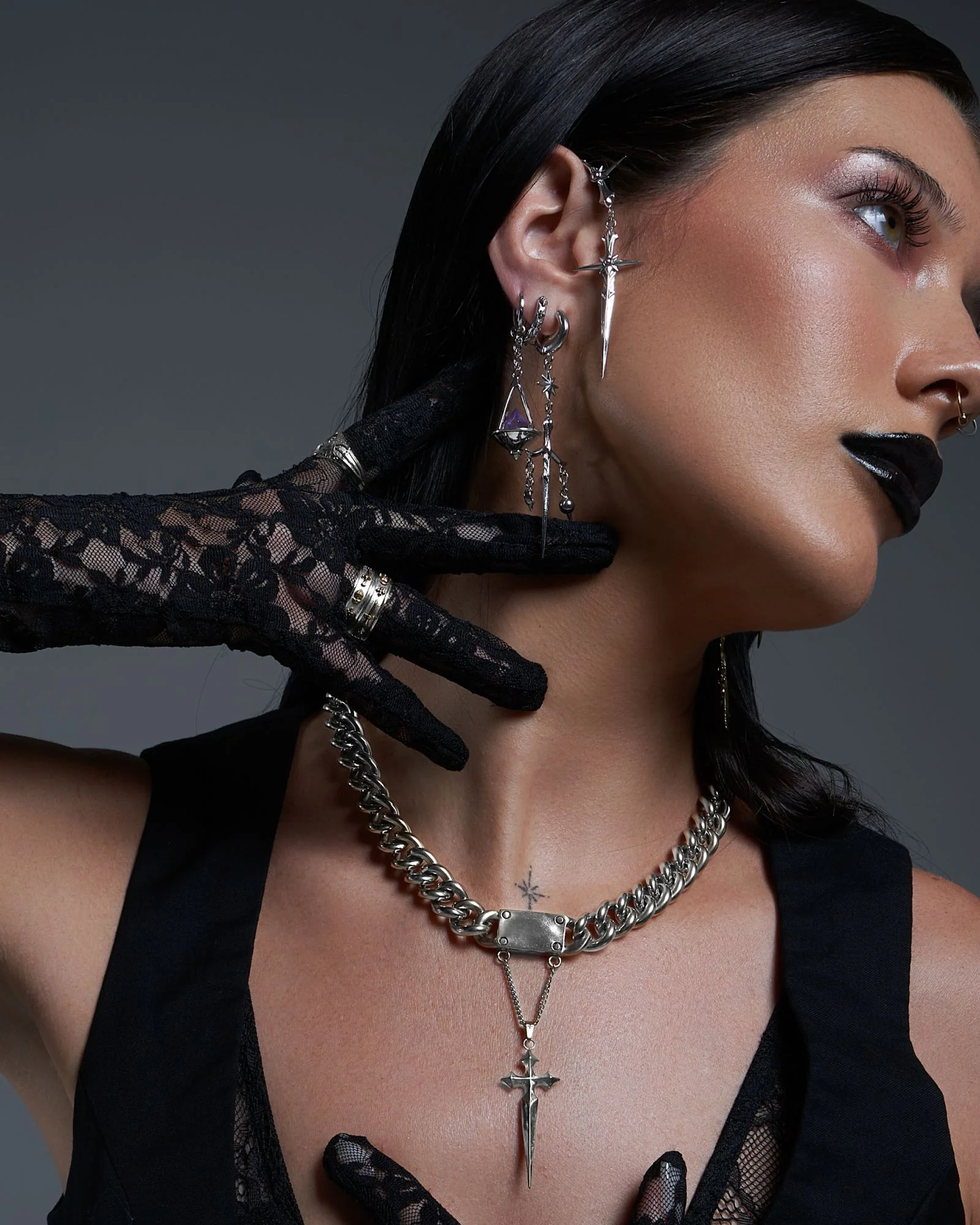 Ecledia Ear Cuff - Image 4