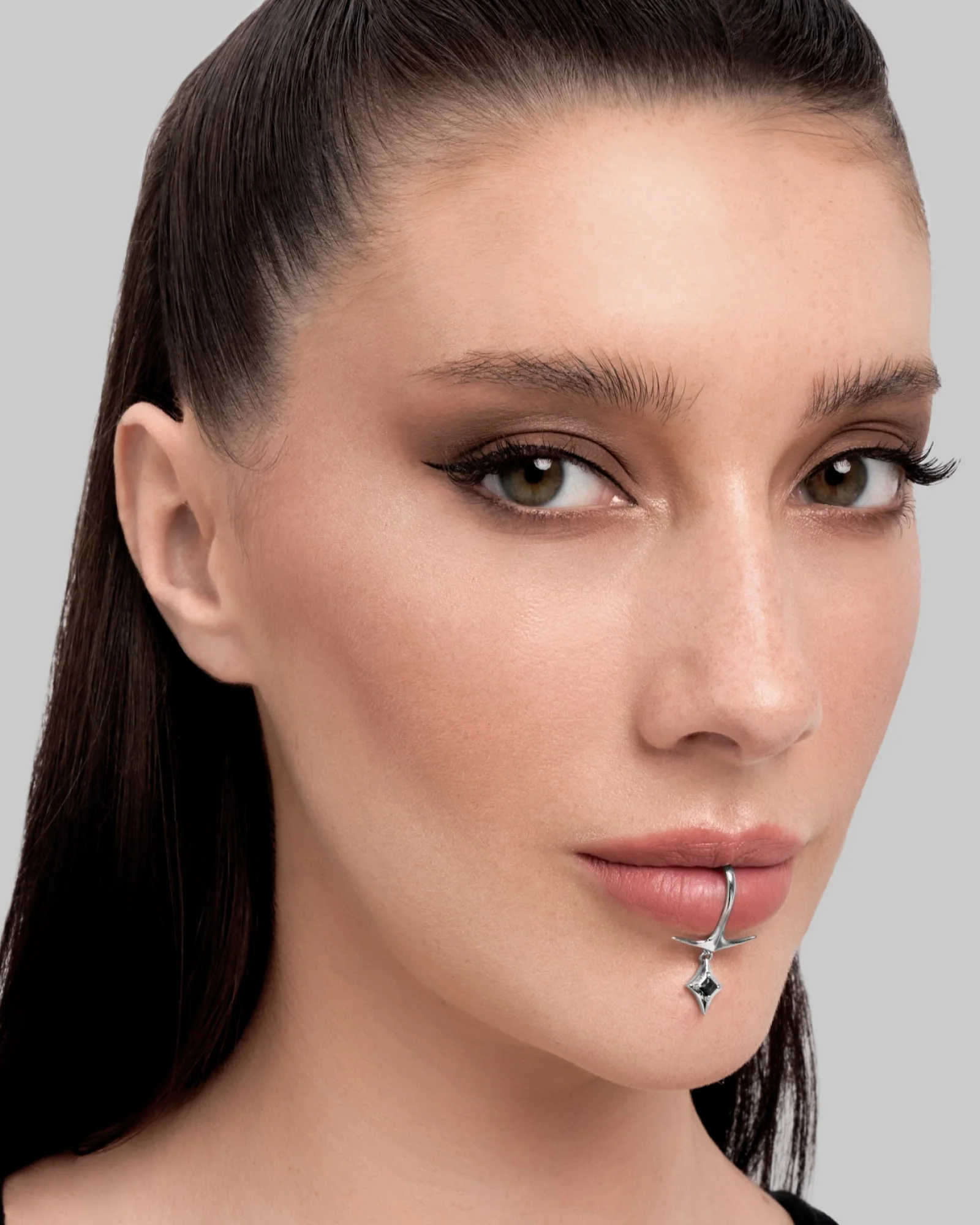 Equinox Lip Cuff - Image 3