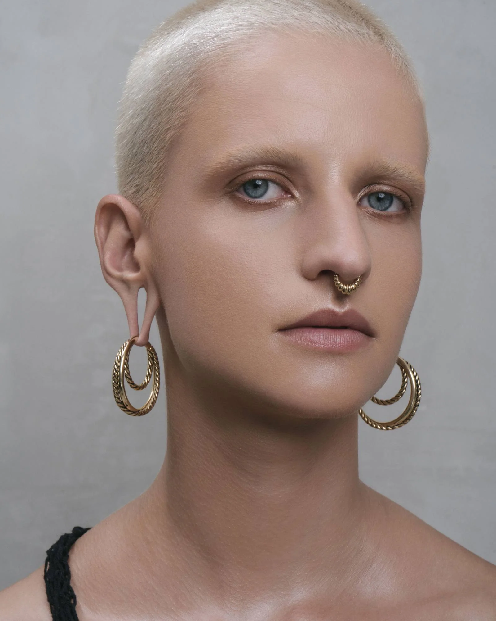 Essa Hoop Hangers - Image 2
