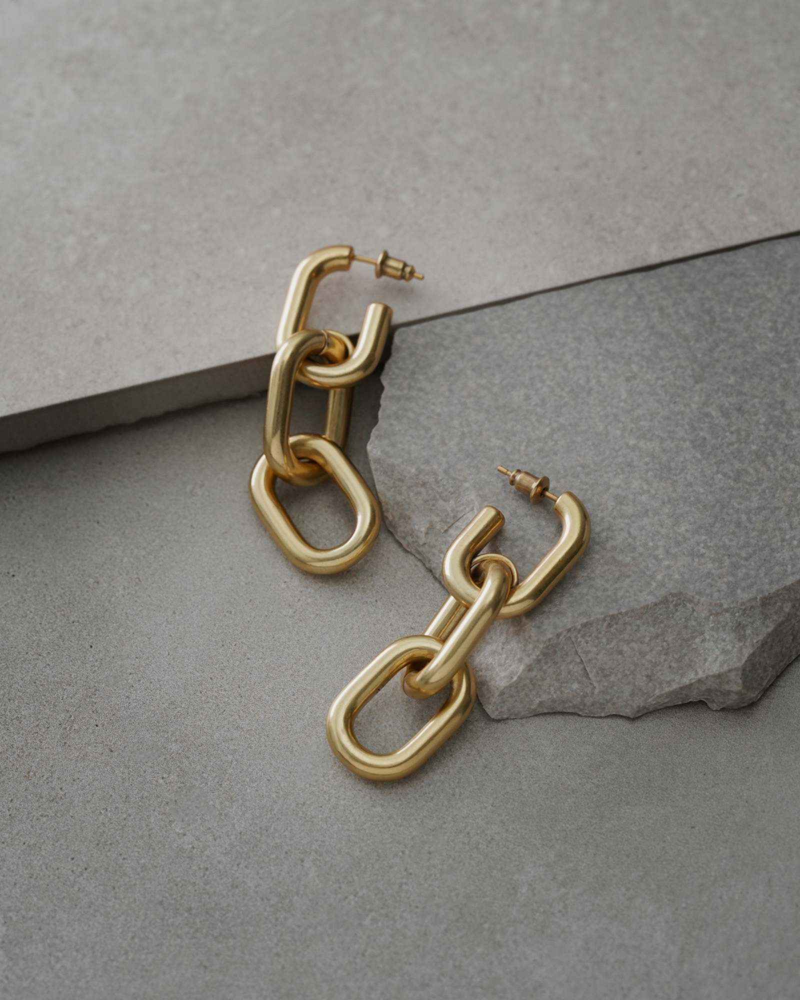 Galen Chain Earrings - Image 10