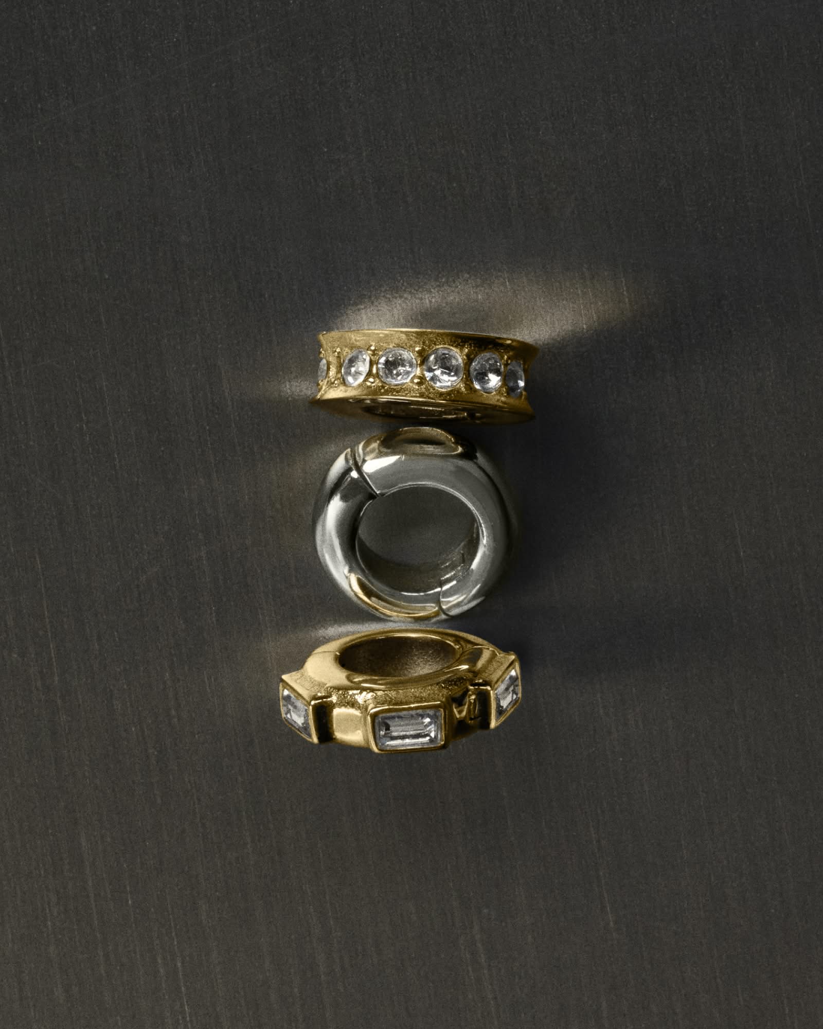 Legacy Lobe Cuffs™ Set - Image 12
