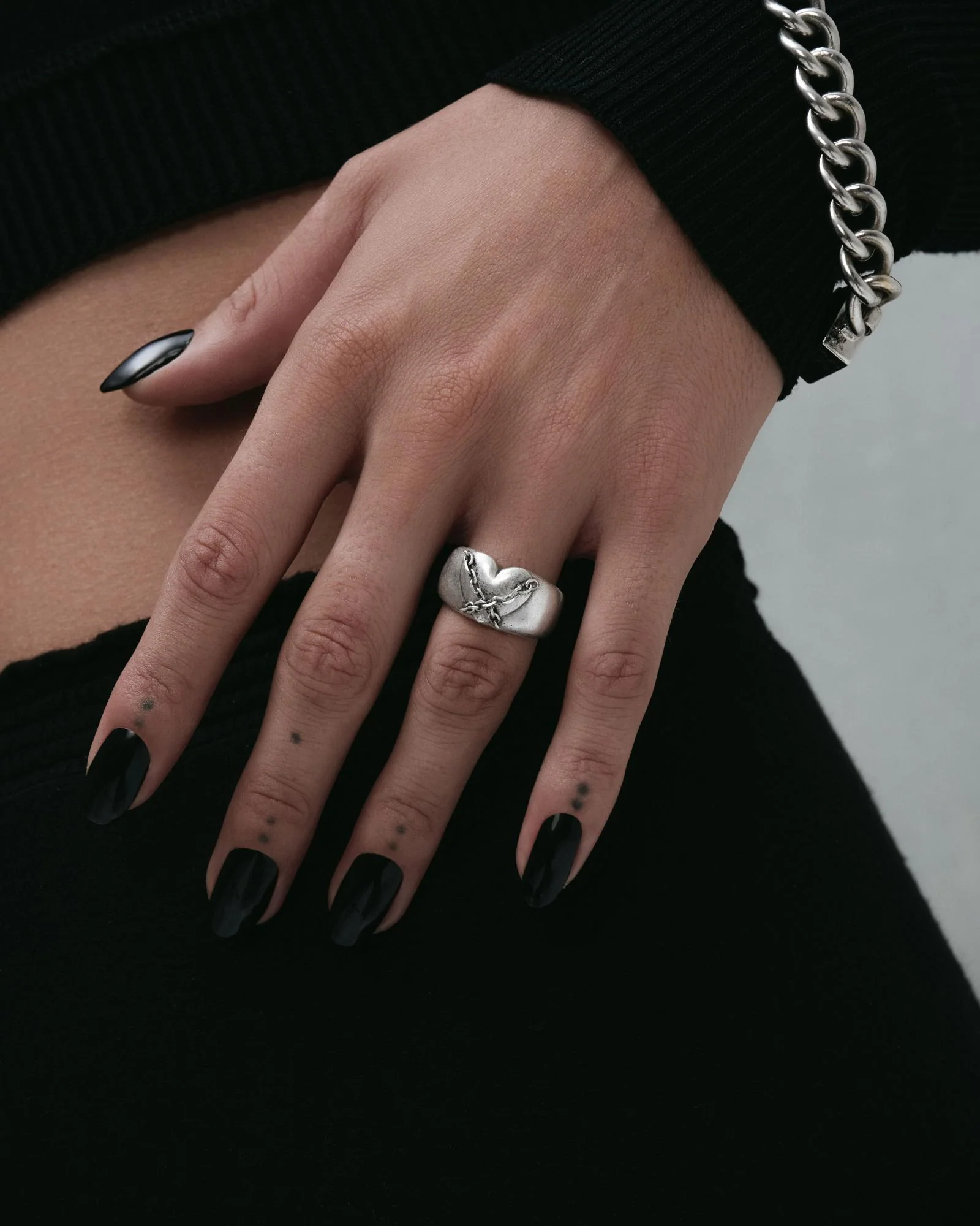 Lovelocke Ring - Image 2