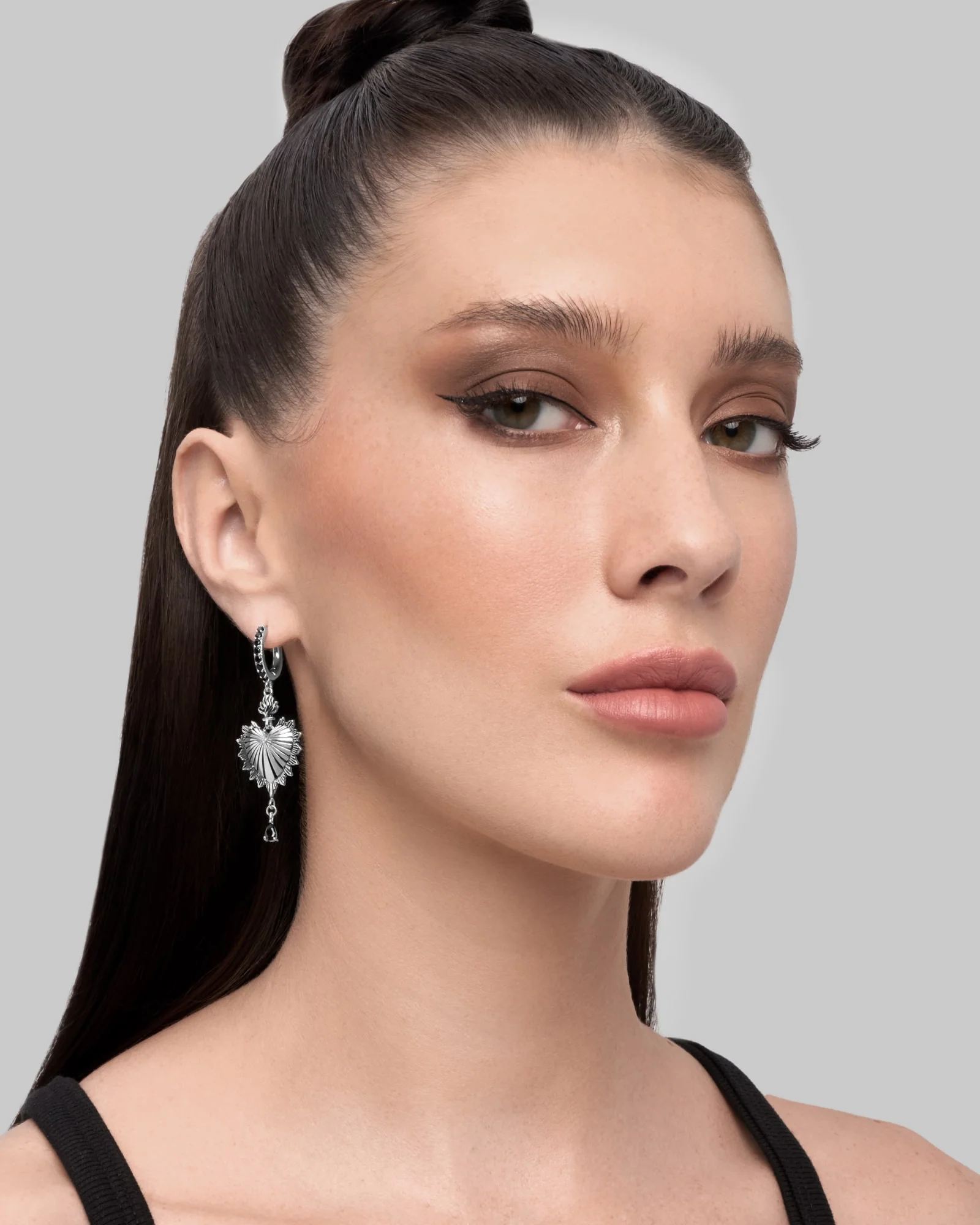 Sacred Heart Eternal Earrings - Image 4