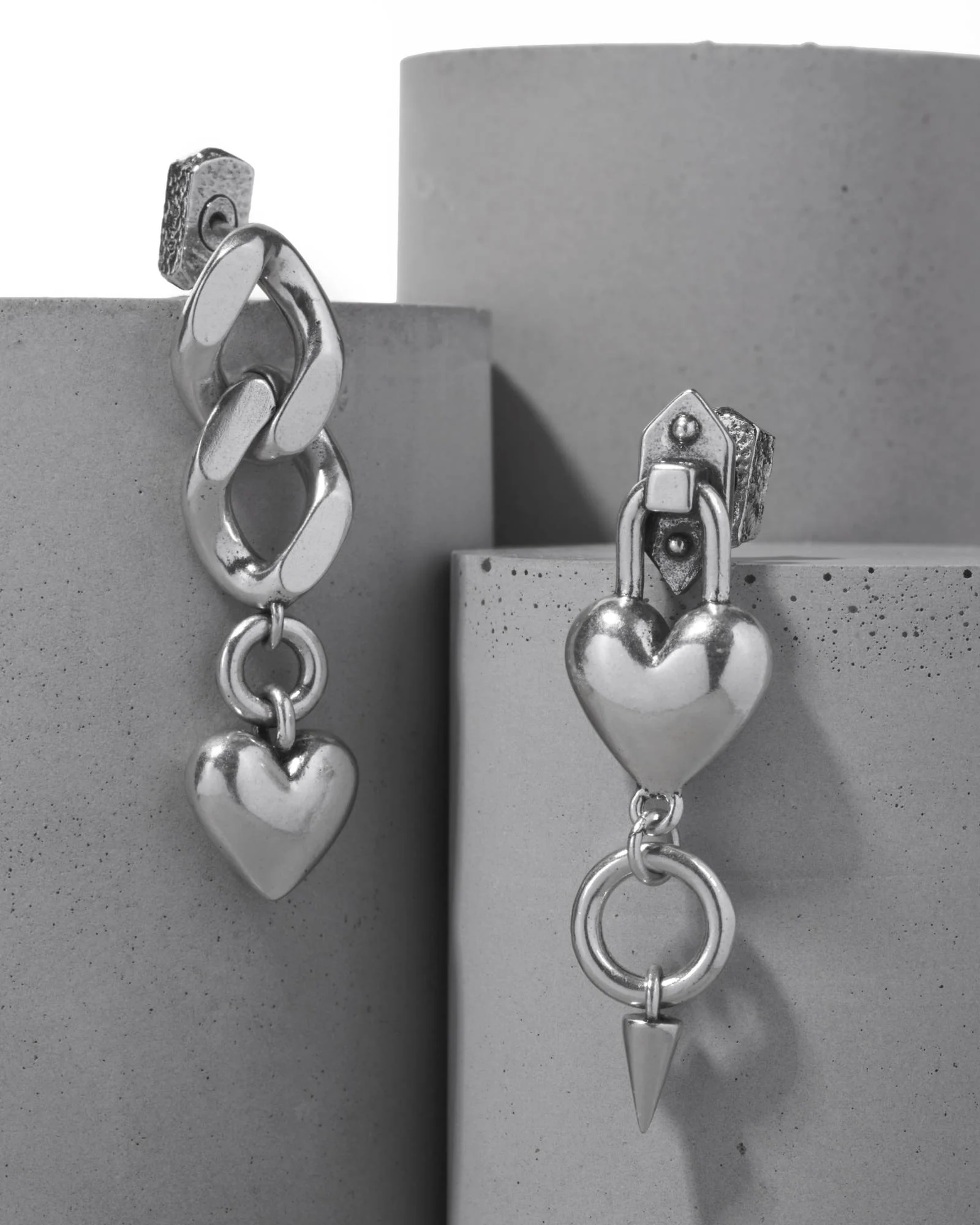 Saint Valentine Earrings - Image 13