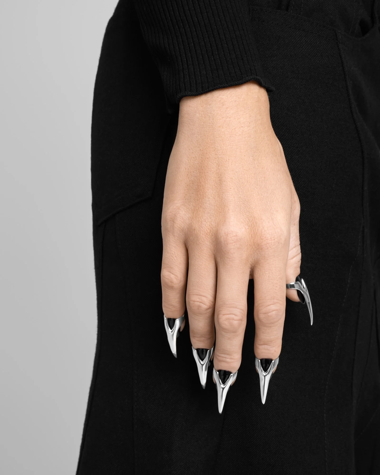 Seeress Nail Ring - Image 3