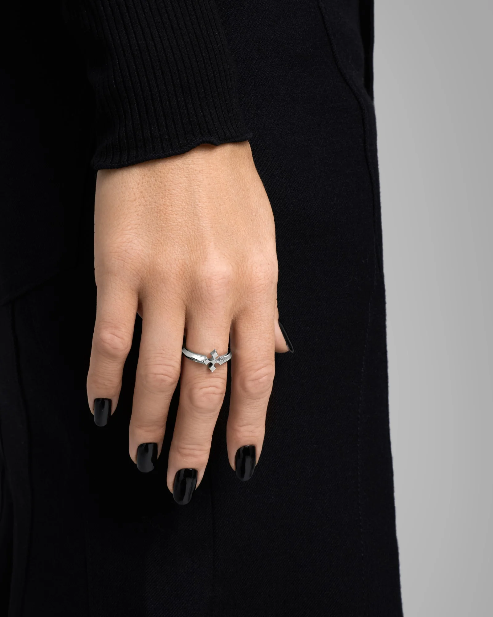Sigil Mini Ring - Image 2