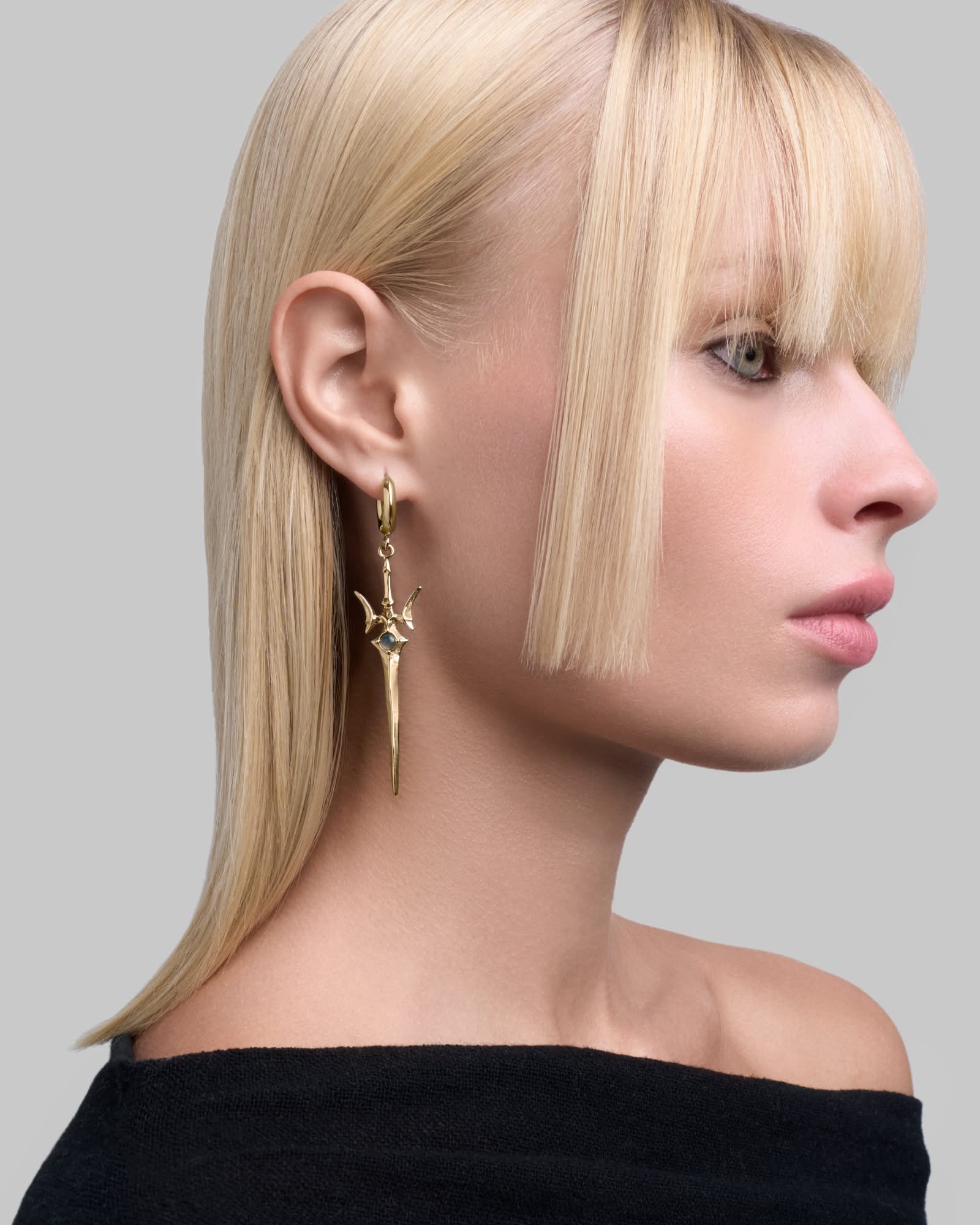 Valkyrie Sword earrings - Image 4