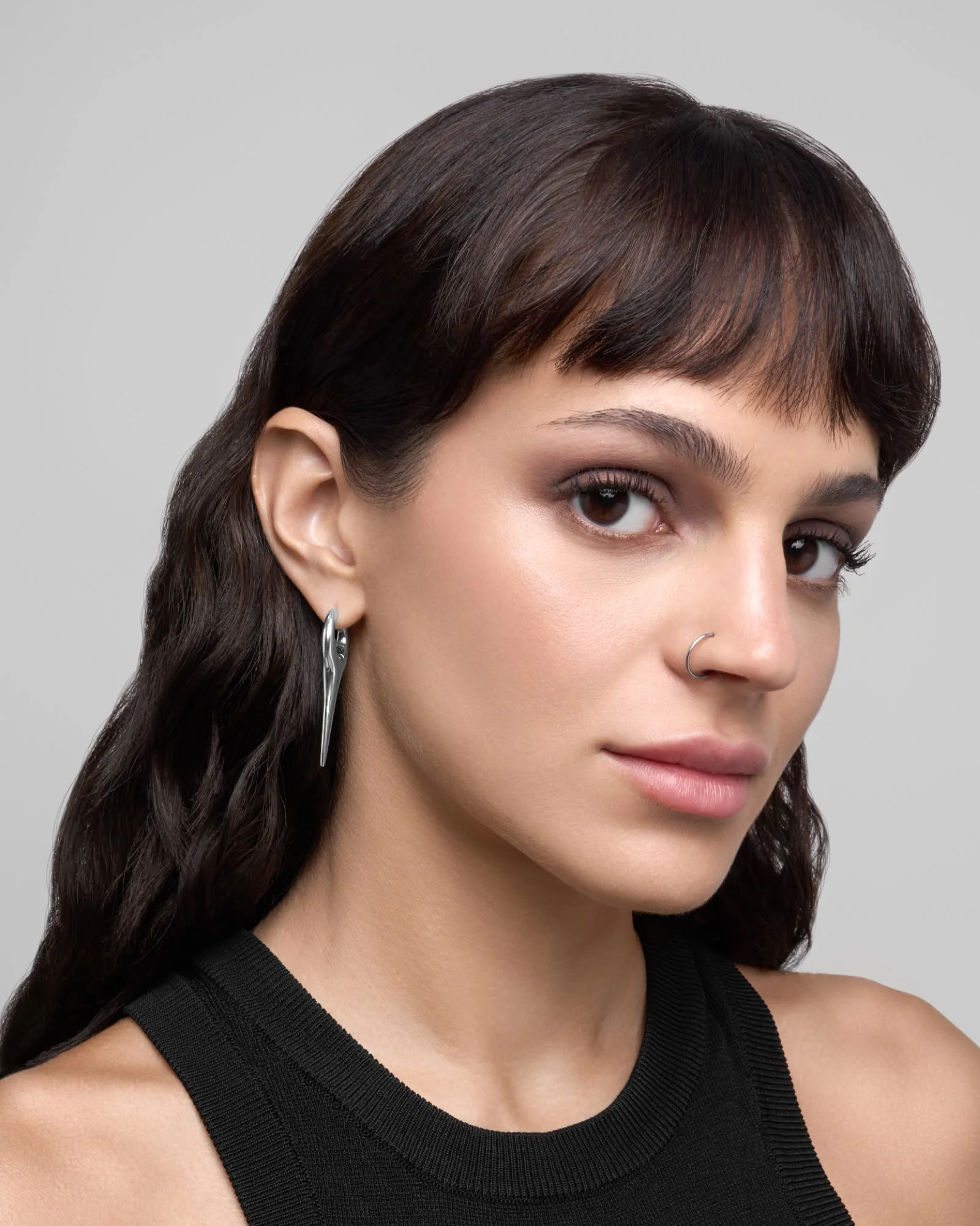 Vox Spear Earrings - Image 4